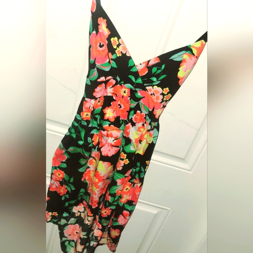 Girl's Size M(7-9) No Boundaries "Floral" Mini Dress in Pink/Black/Green